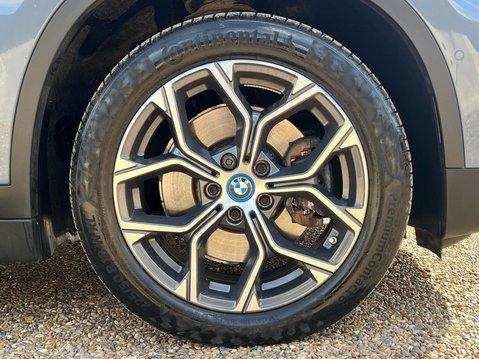 BMW X1 XDRIVE25E XLINE 8