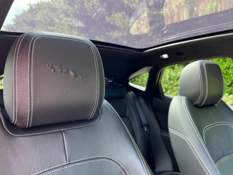 Jaguar E-Pace 2.0 D204 MHEV R-Dynamic SE Auto AWD Euro 6 (s/s) 5dr 15