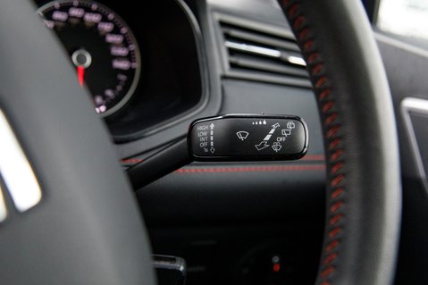 SEAT Arona TSI FR 18