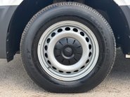 Volkswagen Crafter CR35 L2 H2 177 ps Tdi Trendline DSG 33