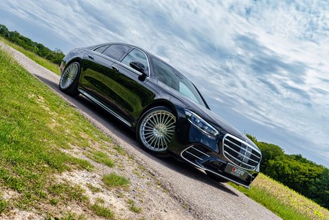 Mercedes-Benz S Class S350d AMG Line Premium 19