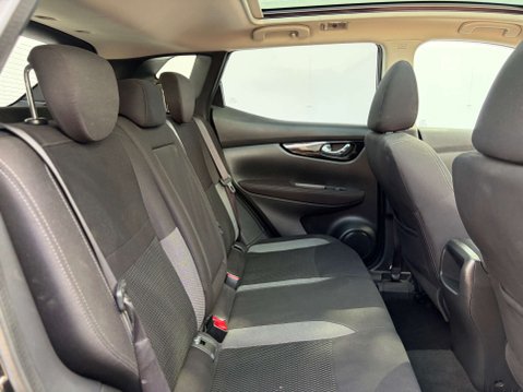 Nissan Qashqai 1.5 Qashqai Acenta dCi 5dr 27