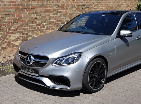 Mercedes-Benz E Class AMG 19