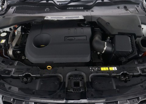 Land Rover Range Rover Evoque 1.5 Range Rover Evoque R-Dynamic HSE P300e Auto 4WD 5dr 60