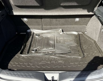 Toyota C-HR 2.0 C-HR Excel HEV CVT 5dr 70