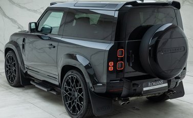 Land Rover Defender 90 V8 P525 12