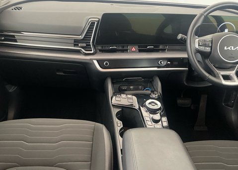 Kia Sportage 1.6 T-GDi '3' DCT 48v 9