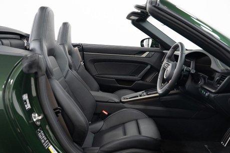 Porsche 911 3.6 T-Hybrid Turbo S Convertible 2dr Petrol Hybrid PDK 4WD Euro 6 (s/s) (71 5