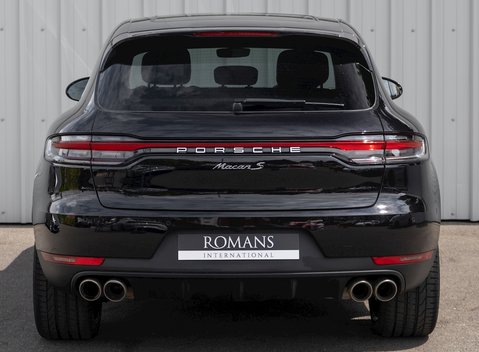 Porsche Macan S 5
