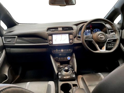 Nissan LEAF 39kWh Tekna Hatchback 5dr Electric Auto (150 ps) Sat Nav 19