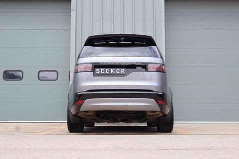 Land Rover Discovery 2023 R-DYNAMIC HSE MHEV GENUINE REAR SEAT CONVERSION URBAN 22 WHEELS  5