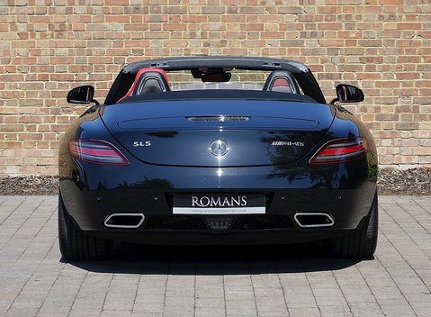 Mercedes-Benz SLS AMG Roadster 13