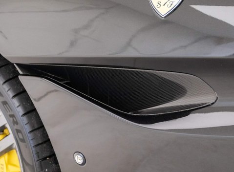 Ferrari Portofino 27