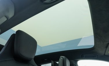 Porsche Taycan 4S CROSS TURISMO 12