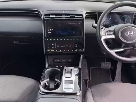 Hyundai TUCSON 1.6 h T-GDi SE Connect SUV 5dr Petrol Hybrid Auto Euro 6 (s/s) (230 ps) 7