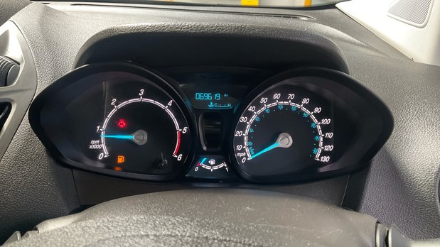Ford Transit Courier SWB L1H1 Low Roof Limited Air Con Alloys Sensors EURO 6 NO VAT 10