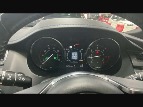 Jaguar E-Pace 2.0 E-PACE R-Dynamic S D AWD Auto 4WD 5dr 10