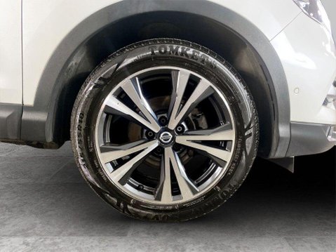Nissan Qashqai 1.5 dCi N-Connecta SUV 5dr Diesel DCT Auto Euro 6 (s/s) (115 ps) Air Con - 10
