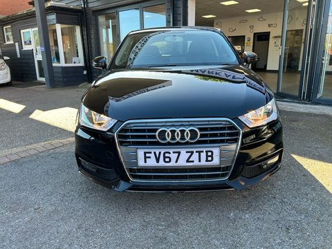 Audi A1 TFSI SPORT NAV 7