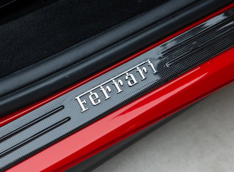 Ferrari 488 SPIDER 26