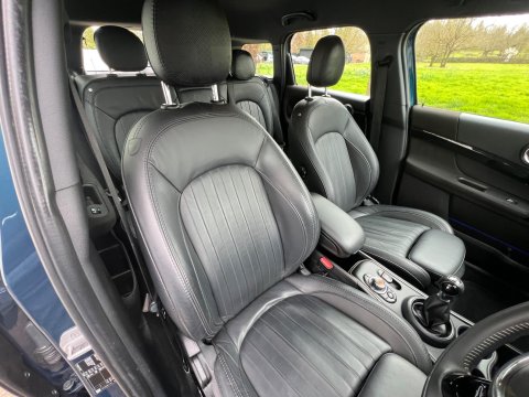 Mini Countryman COOPER BOARDWALK EDITION 38