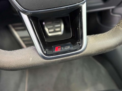 Audi RS7 4.0 TFSI V8 Carbon Black Sportback 5dr Petrol Tiptronic quattro Euro 6 (s/s 58