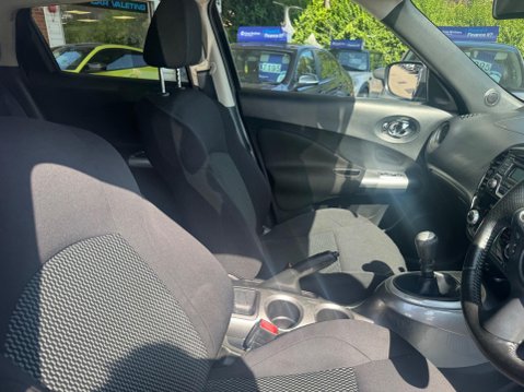 Nissan Juke 1.5 dCi Acenta Euro 6 (s/s) 5dr 23