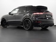 Porsche Cayenne 4.0T V8 GPF Turbo SUV 5dr Petrol TiptronicS 4WD Euro 6 (s/s) (550 ps) 27
