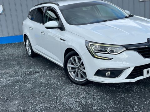 Renault Megane 1.5 Blue dCi Play Sport Tourer Euro 6 (s/s) 5dr 24