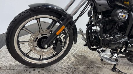 Lexmoto Michigan 2022 ONLY 3K NEW MOT SERVICED CRUISER 125CC LEARNER BIKE 17