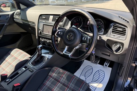 Volkswagen Golf GTI LAUNCH DSG - APPLE CAR PLAY - 2 OWNERS - 9 SERVICES RECORDED 14
