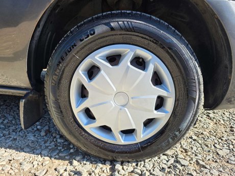 Ford Transit Custom 2.2 TDCi 270 Trend Panel Van 5dr Diesel Manual L1 H1 (186 g/km, 123 bhp) 15