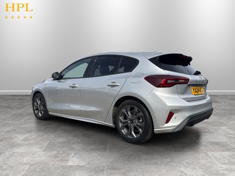 Ford Focus 1.0T EcoBoost MHEV ST-Line Hatchback 5dr Petrol Hybrid Manual Euro 6 (s/s) 5