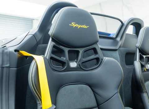 Porsche 718 SPYDER 15