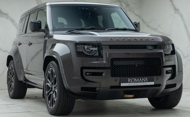Land Rover Defender 110 OCTA 9