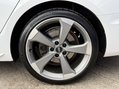 Audi A4 2.0 TDI 40 Black Edition Estate 5dr Diesel S Tronic quattro Euro 6 (s/s) (1 16