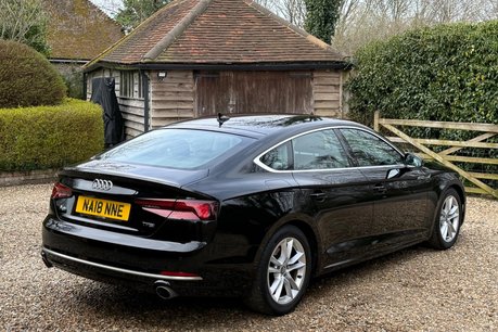 Audi A5 SPORTBACK TFSI SPORT MHEV 22