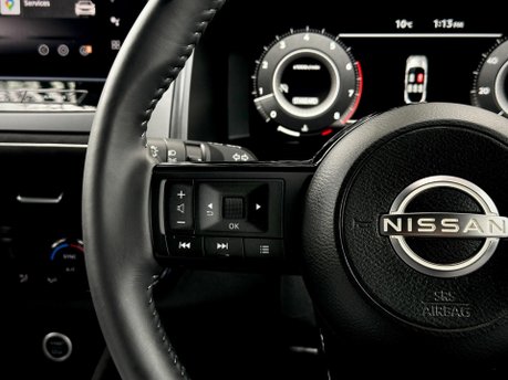 Nissan Qashqai DIG-T N-DESIGN 39
