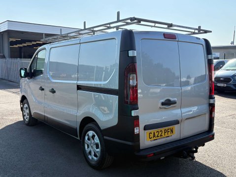 Renault Trafic 2.0 dCi Blue SL28 Business Panel Van 5dr Diesel Manual L1 H1 Euro 6 (s/s) ( 28