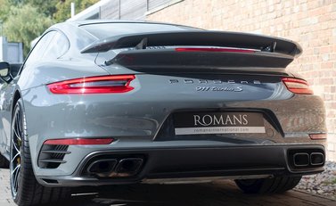 Porsche 911 (991.2) Turbo S 26
