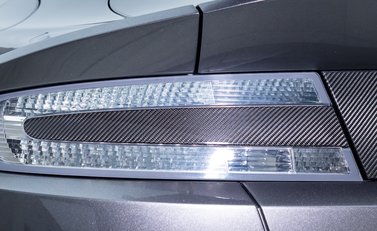 Aston Martin Vantage GT8 36