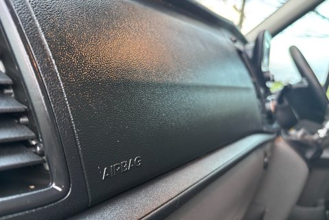 Ford Transit 350 L2 H3 130 ps Workshop Van with Air Con 36