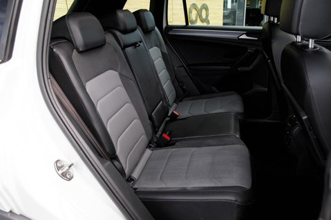 Volkswagen Tiguan R-LINE TECH TDI DSG 41