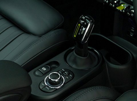 Mini Hatch Electric Level 3 20