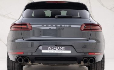 Porsche Macan GTS PDK 22