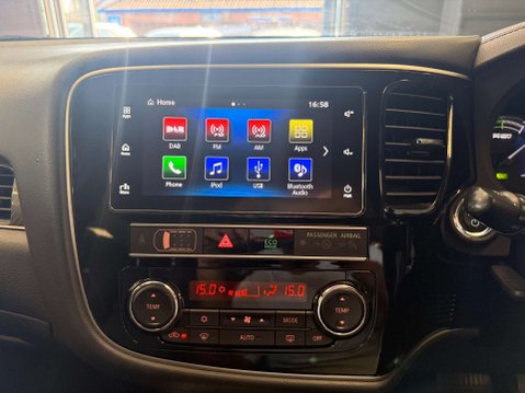 Mitsubishi Outlander 2.4 Outlander 4h PHEV CVT 4WD 5dr 17