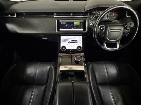 Land Rover Range Rover Velar R-DYNAMIC S 2.0 D240 AUTOMATIC 19