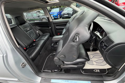 Volkswagen Golf R32 - STUNNING CAR - £15K SPENT ON RECENT RESTO -NEW CLUTCH -NEW MOT 26