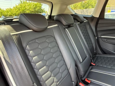 Ford Kuga 1.5T EcoBoost Vignale Auto AWD Euro 6 (s/s) 5dr 43
