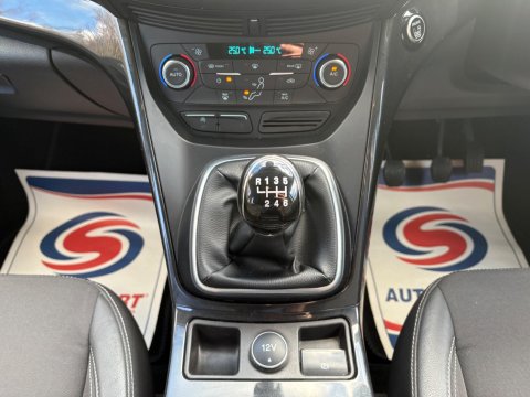 Ford Kuga TITANIUM TDCI 23